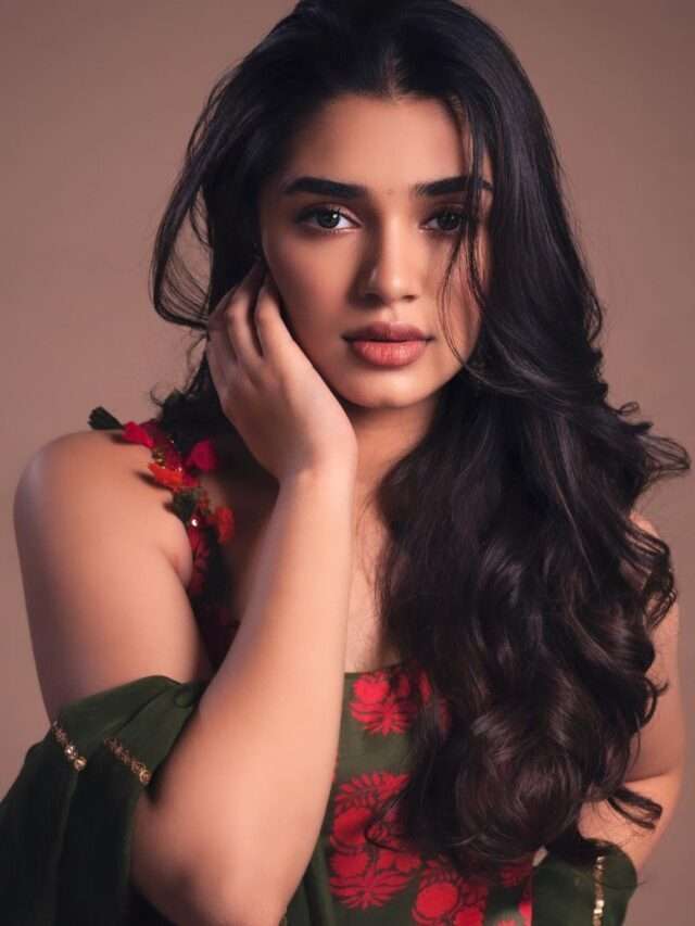 Krithi Shetty Glamorous Latest Insta Photos