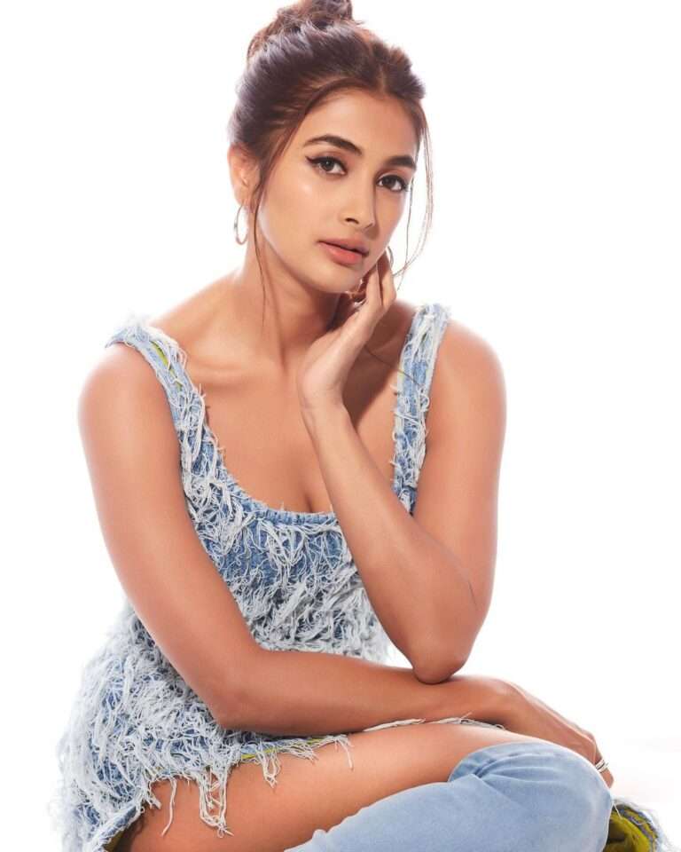 Pooja Hegde Latest Photoshoot (3)