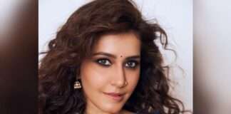 Raashi Khanna Gorgeous Clicks (7)