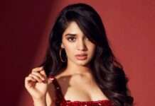 Krithi Shetty Dazzling Looks (12)