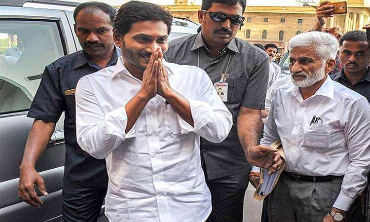 జగన్ ఢిల్లీ టూర్…టార్గెట్ ఆయనేనా?