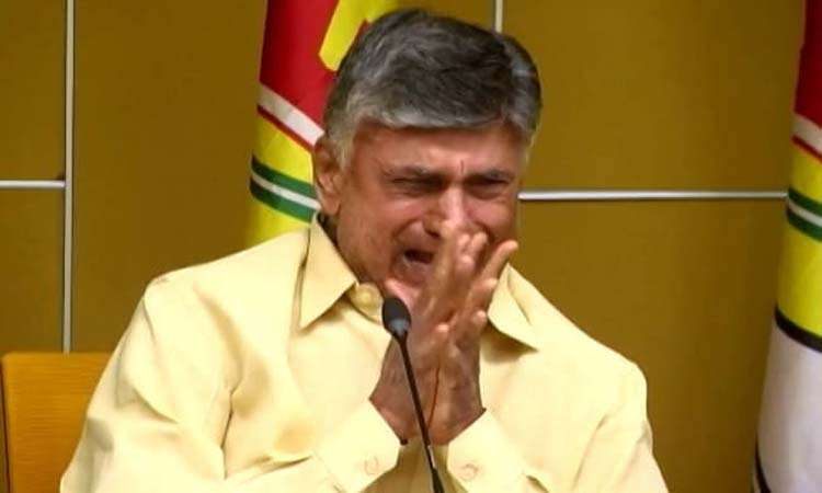 ఐటీ శాఖ షోకాజ్ నోటీస్‌..చంద్రబాబు దారులన్నీ క్లోజ్!