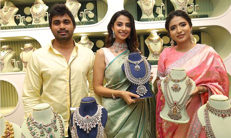 Goyaz : India's Biggest 'Silver Jewellery Brand' now at store at Suchitra Circle, inaugurated by Actress Meenakshi Chaudhary