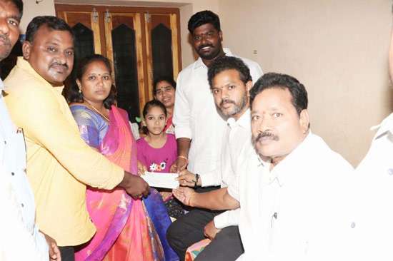 మా మంచి విజయ్!