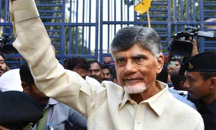 చంద్రబాబు కోర్టు ఆదేశాలను పట్టించుకోలేదా?