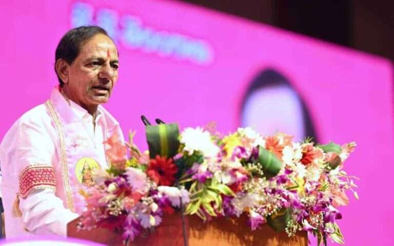 కేసీఆర్‌పై పోటీకే డిమాండ్ ఎక్కువ!