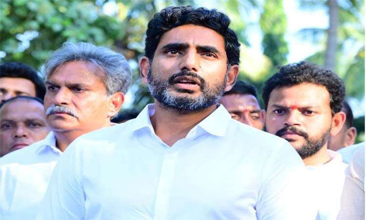 వాట్ నెక్ట్స్‌…హైదరాబాద్‌కు బాబు..ఢిల్లీకి లోకేశ్!