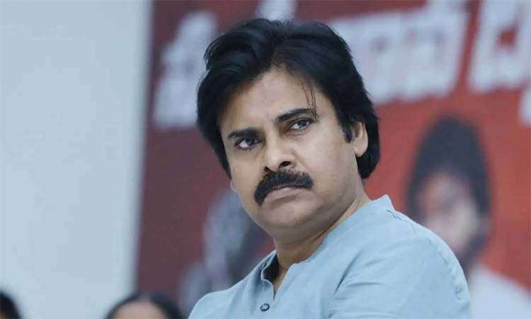 బకెట్‌తో గాజు గ్లాస్‌కు తల నొప్పి!