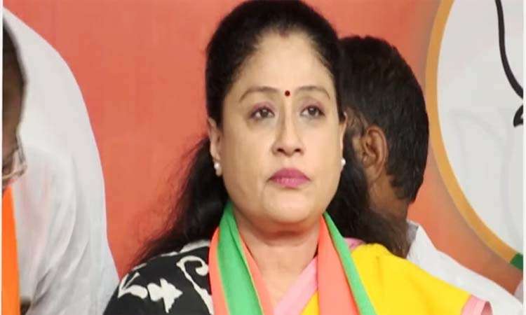 తెలంగాణ బీజేపీ..విజయశాంతి ఔట్!