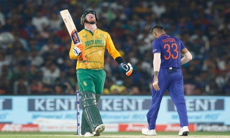 రెండో టీ20లో టీమిండియా ఓటమి