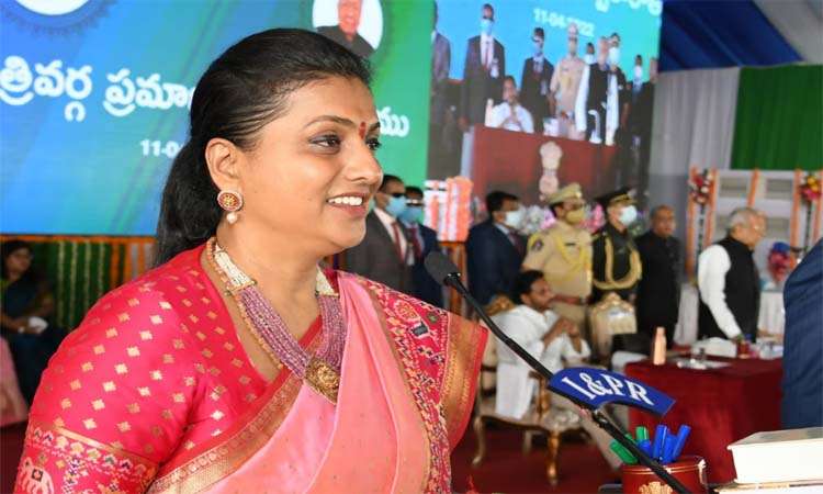 షర్మిల ఎంట్రీపై మంత్రి రోజా