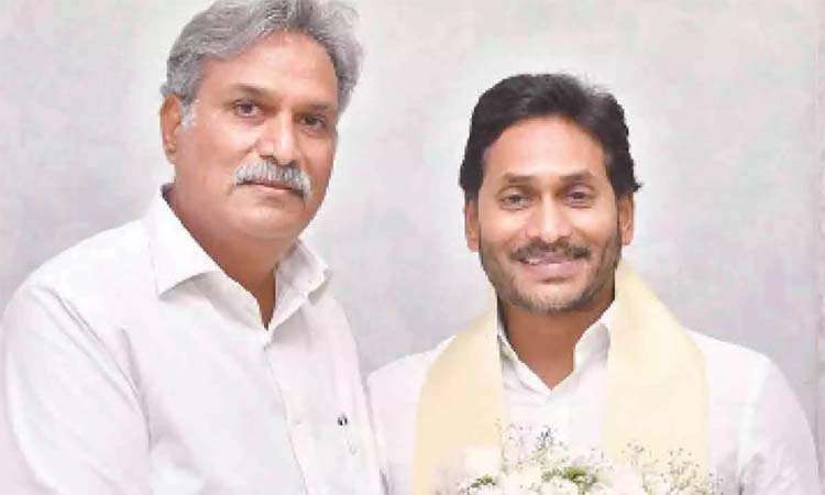 హ్యాట్రిక్ కొడతా..జగన్ కు గిఫ్ట్ ఇస్తా!