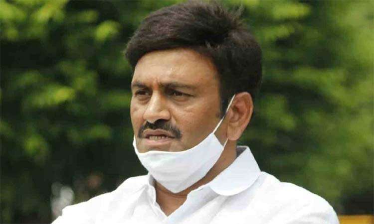 రఘురామకు షాక్..తగిన షాస్త్రేనా?