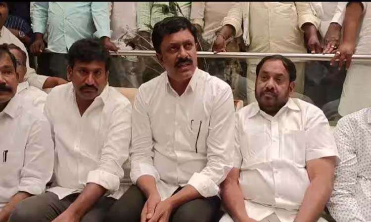 అనంతలో టీడీపీకి షాక్..వైసీపీలోకి కీలకనేత!