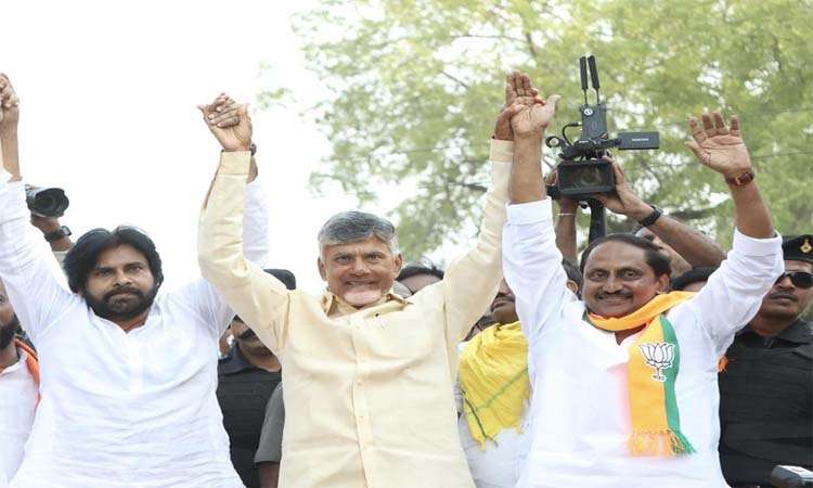 ఆసక్తికరంగా చిత్తూరు జిల్లా రాజకీయాలు!