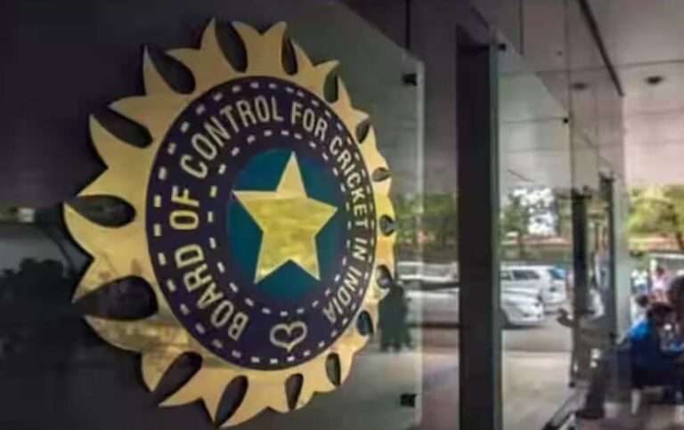 ఆ 5గురికి షాకివ్వనున్న బీసీసీఐ!