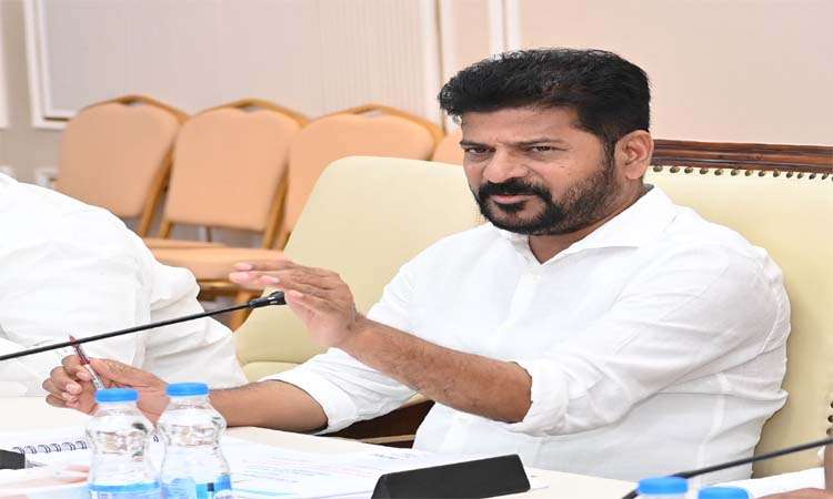 తెలంగాణలో క‌మిష‌న్ నివేదిక‌ వ‌చ్చాకే నోటిఫికేష‌న్లు