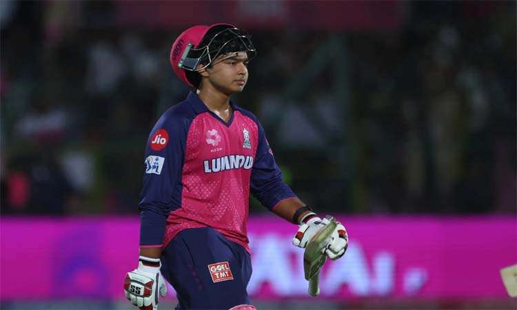 వైభవ్ విధ్వంసం…సిక్సర్ల మోతతో సెంచరీ