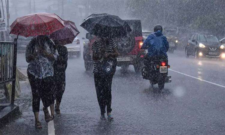 తెలంగాణ..భారీ వర్ష సూచన