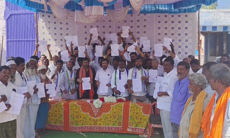 విద్యను వ్యాపారం చేస్తున్న కూటమి సర్కార్!