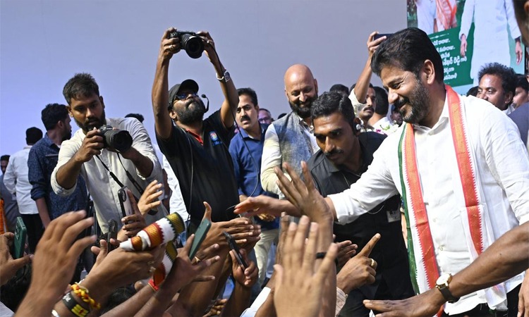తెలంగాణ సీఎం రేవంత్..జిల్లాల టూర్‌