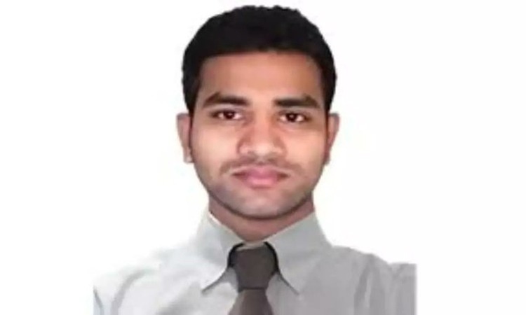 పైరసీ జోలికి వెళ్ళను: ఐబొమ్మ రవి