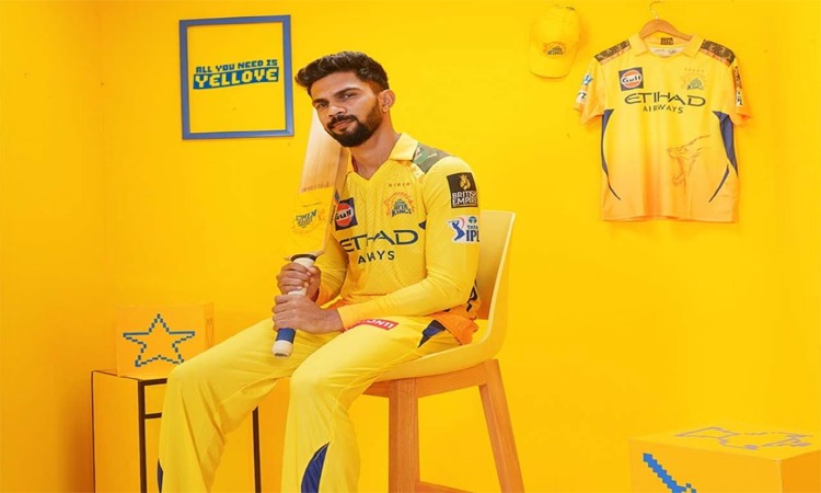 IPL:సీఎస్‌కే టార్గెట్ ఆ ముగ్గురు ప్లేయర్సే