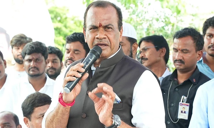 పవన్ సినిమాలు…తెలంగాణలో ఆడవు!