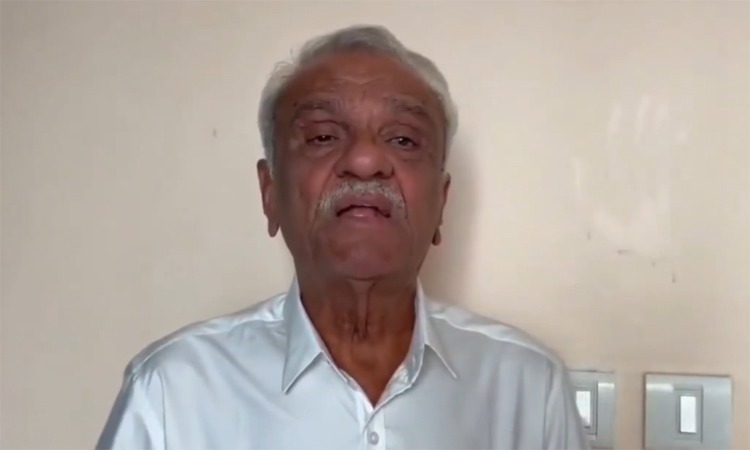 పవన్‌ను బర్తరఫ్ చేయాలి!
