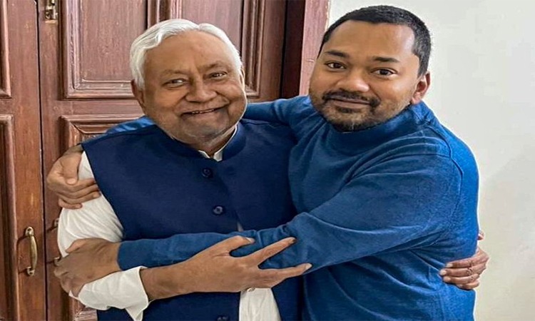 రాజకీయాల్లోకి నితీశ్‌ వారసుడు?