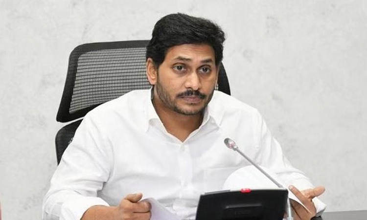 ఆ ముగ్గురిని జైలుకు పంపాలి..!