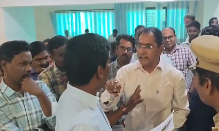 TDP Vs Janasena..కార్పొరేటర్ల ఫైట్