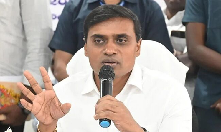 ఎంపీ మిథున్ రెడ్డికి ఈడీ నోటీసులు