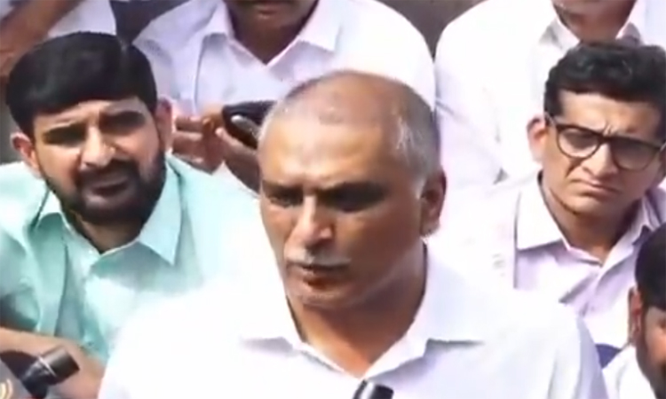 అసెంబ్లీ సమావేశాలను బహిష్కరించిన బీఆర్ఎస్
