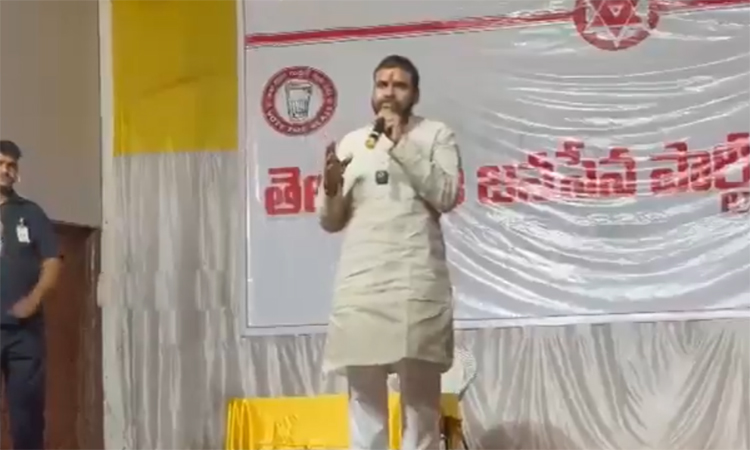 తెలంగాణ నుండి ఏమీ ఆశీంచడం లేదు!
