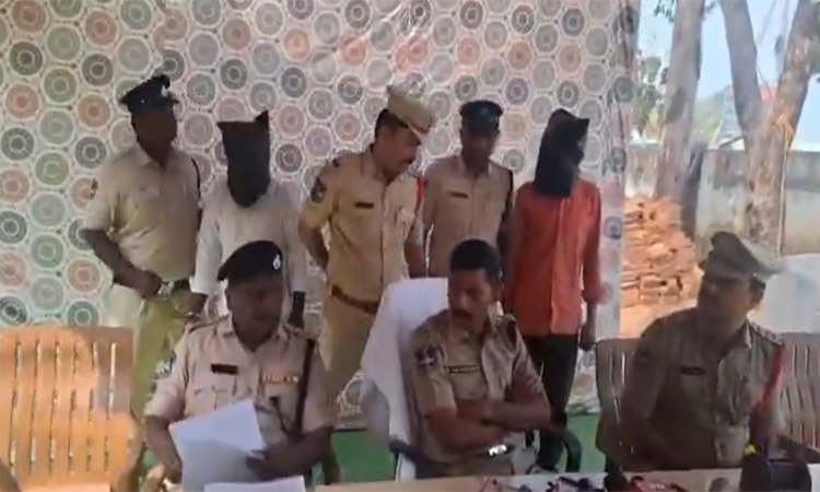 ఎన్నిక‌ల్లో పోటీ కోసం కూతురిని చంపిన తండ్రి!
