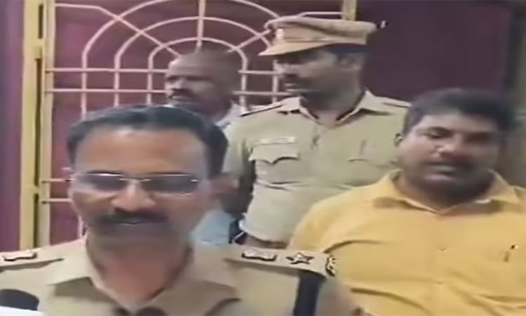 కోడలి అక్రమ సంబంధం..నిలదీస్తే మామ సజీవదహనం!