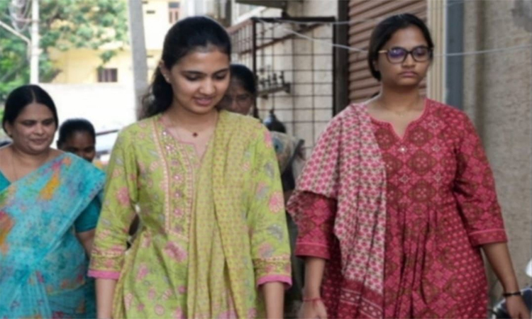 మాగంటి గోపినాథ్‌ కుమార్తెలకు రోడ్డు ప్రమాదం..