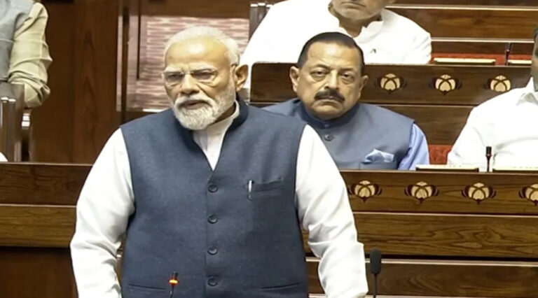 పాలిటిక్స్‌లో నో పుల్‌స్టాప్‌!