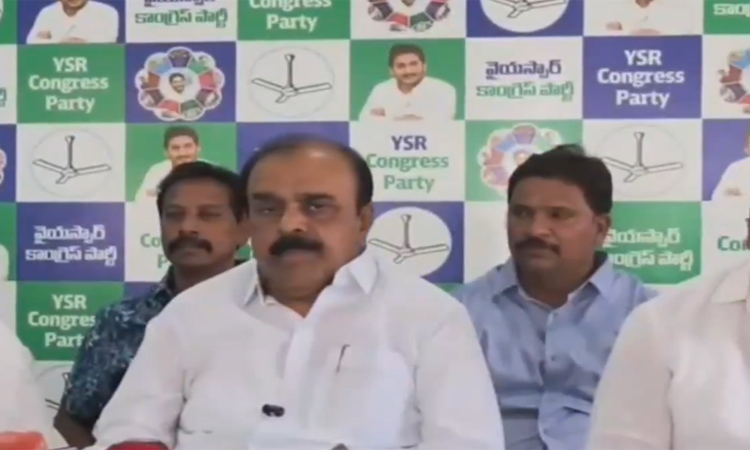 హామీలు ఇవ్వడం, విస్మరించడం బాబుకు అలవాటే!