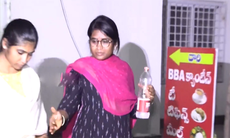 విజయవాడ జైలు నుంచి ఏసీబీ కస్టడీకి శాంతి