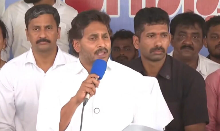 మత్స్యకారులకు అండగా జగన్!