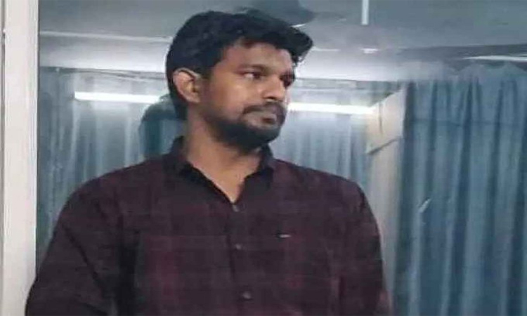 పేకాట ఆడటానికి డబ్బుల కోసం ఇద్దరి హత్య!