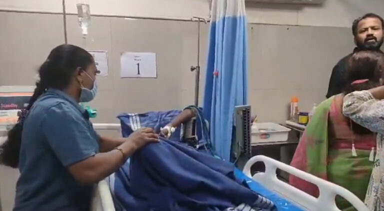 ఫుడ్ పాయిజన్‌..11 మంది ఆస్పత్రిపాలు!
