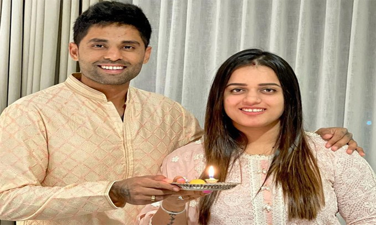 తండ్రి అయిన టీ20 కెప్టెన్ సూర్య