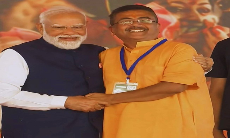 సువేందు అవినీతి పరుడు..మోదీ వీడియో వైరల్