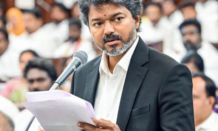 తమిళనాడు సినీ పరిశ్రమకు సీఎం విజయ్ కానుక
