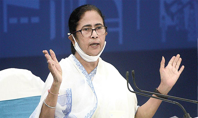 దిగొచ్చిన దీదీ..కూటమి సమావేశానికి!