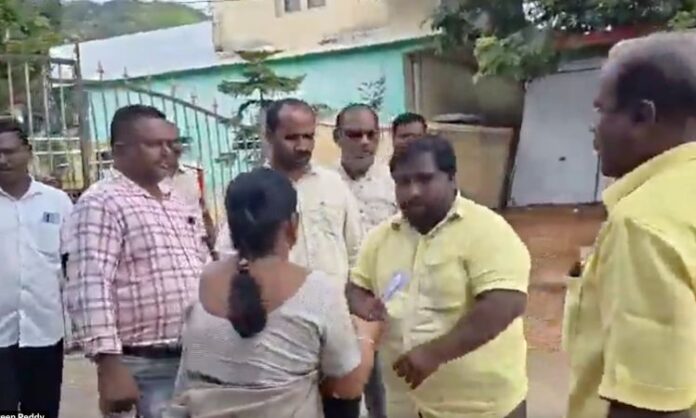 andhra-pradesh-local-elections-video-nomination-violence-mptc-zptc