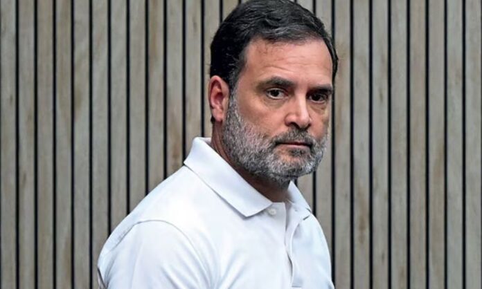 rahul-gandhi-claims-200-officials-in-touch-demands-cec-gyanesh-kumar-resignation